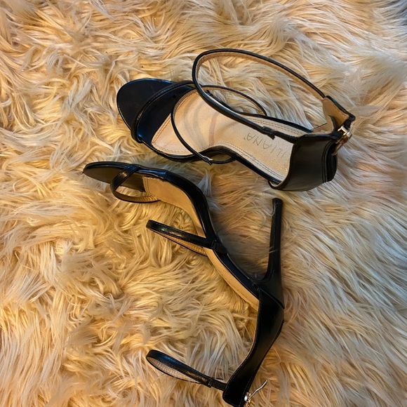 Black sandals heels - Picture 2 of 5